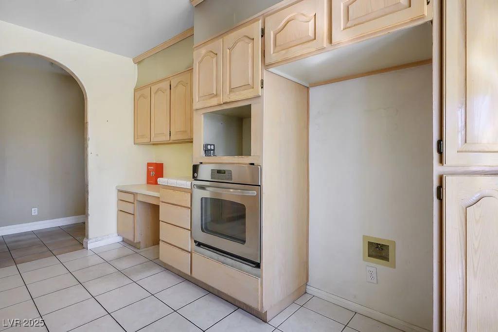 4911 Pebble, Las Vegas, NV 89139