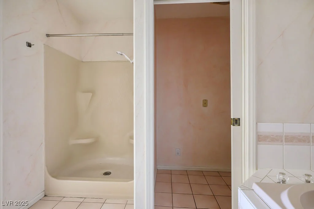 4911 Pebble, Las Vegas, NV 89139