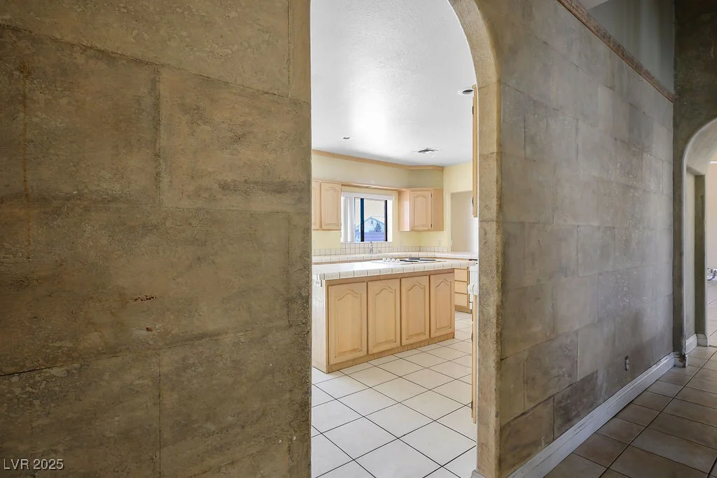 4911 Pebble, Las Vegas, NV 89139