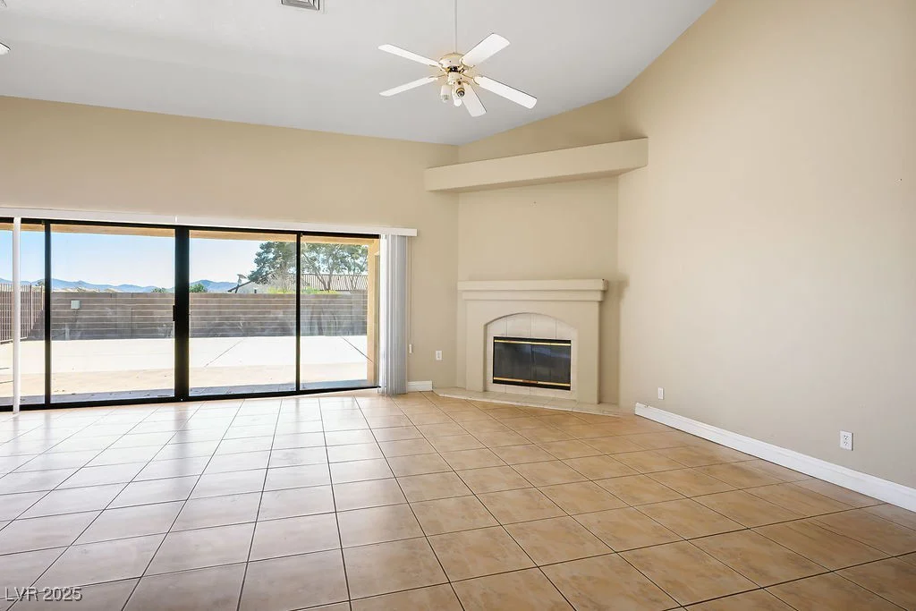 4911 Pebble, Las Vegas, NV 89139