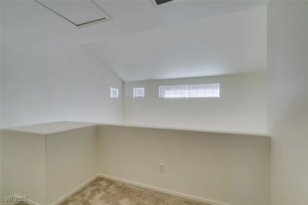 2049 Audrey Hepburn, Las Vegas, NV 89142