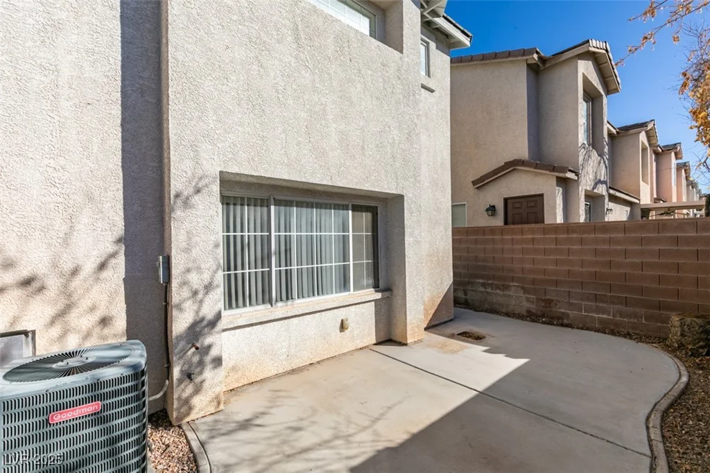 2049 Audrey Hepburn, Las Vegas, NV 89142