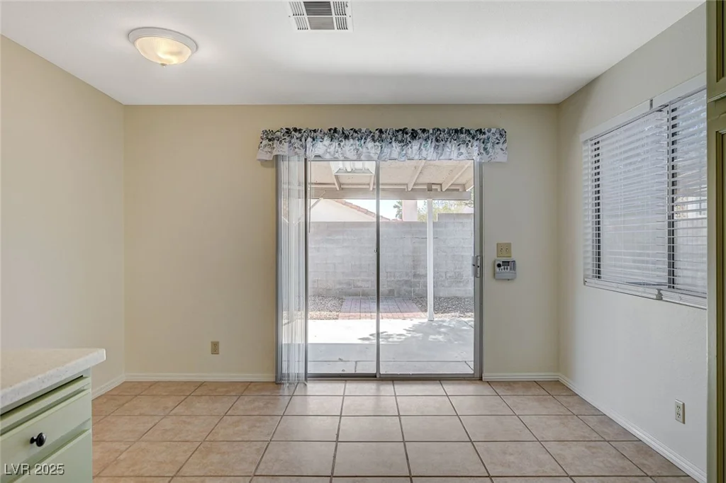 7719 Selby, Las Vegas, NV 89147