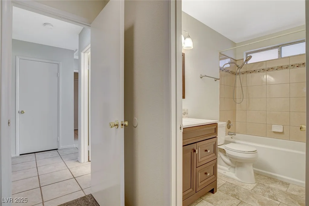 7719 Selby, Las Vegas, NV 89147
