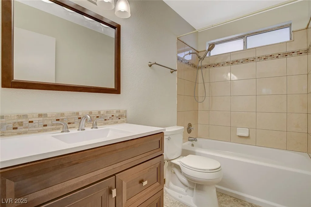 7719 Selby, Las Vegas, NV 89147