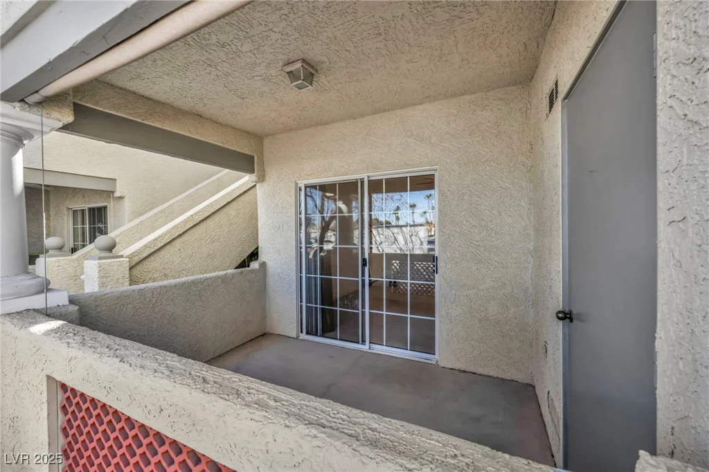 3412 Winterhaven, Las Vegas, NV 89108