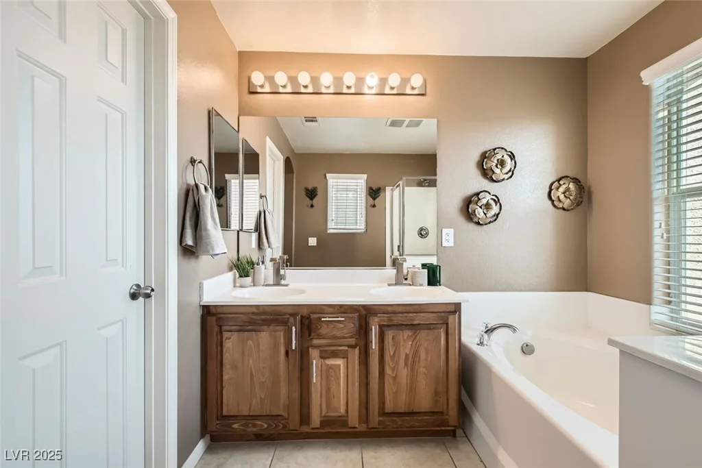5958 Agate, Las Vegas, NV 89139