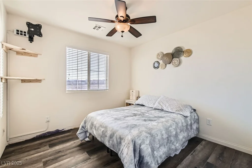 5958 Agate, Las Vegas, NV 89139