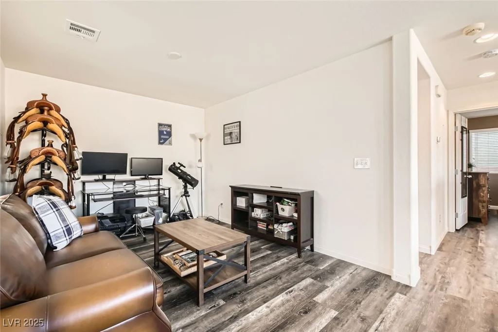 5958 Agate, Las Vegas, NV 89139