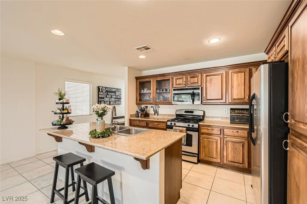 5958 Agate, Las Vegas, NV 89139