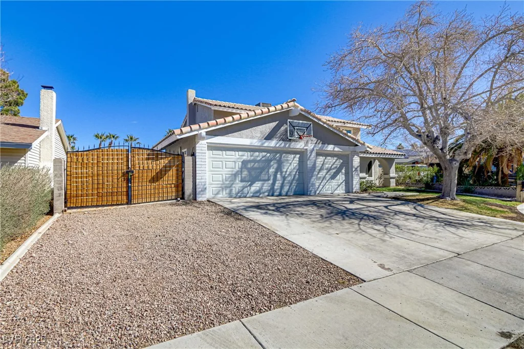 2209 Piccolo, Las Vegas, NV 89146
