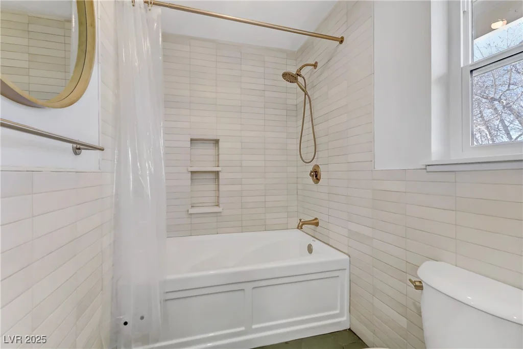 2209 Piccolo, Las Vegas, NV 89146