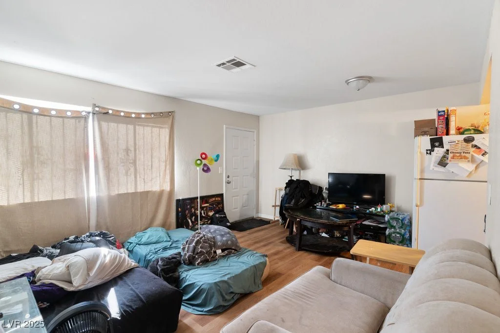 4708 Thunderbolt, Las Vegas, NV 89115