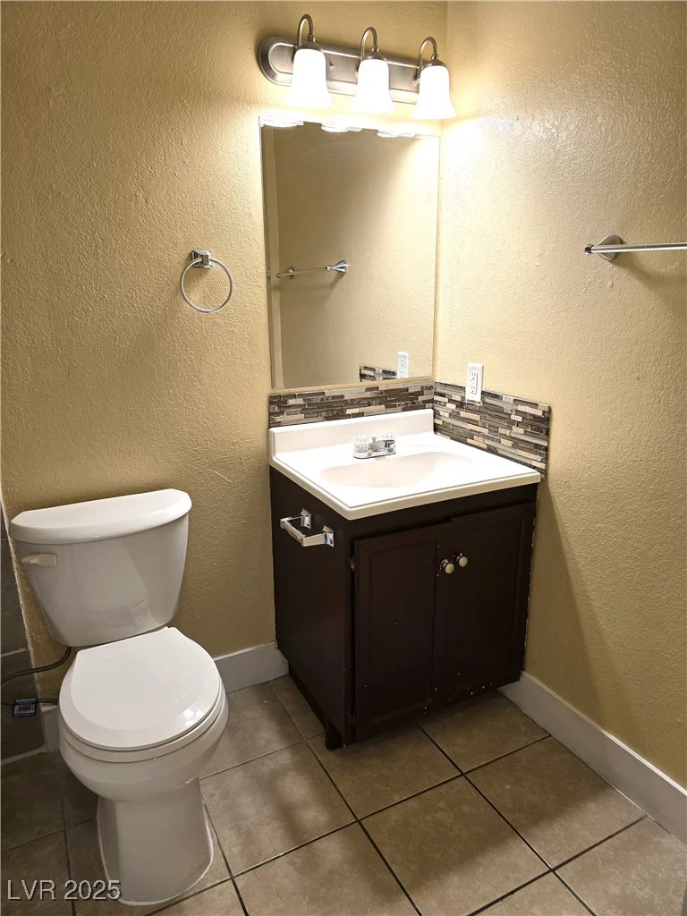 4708 Thunderbolt, Las Vegas, NV 89115