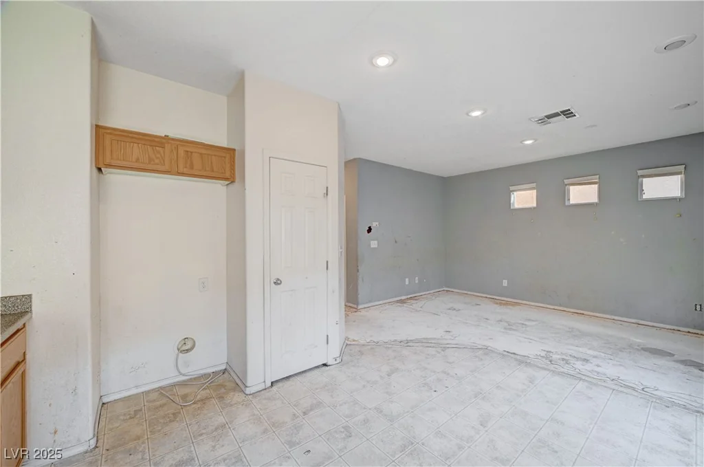 10505 Cold Mountain, Las Vegas, NV 89129