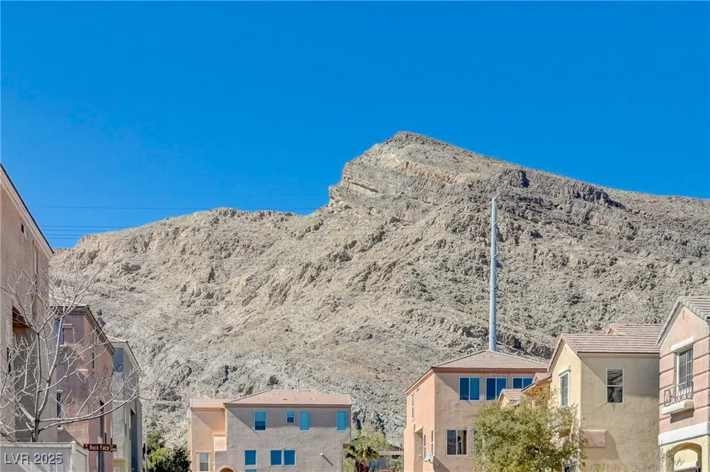 10505 Cold Mountain, Las Vegas, NV 89129