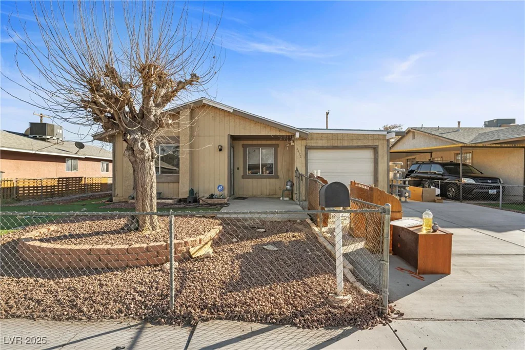 4432 Ash, Las Vegas, NV 89110