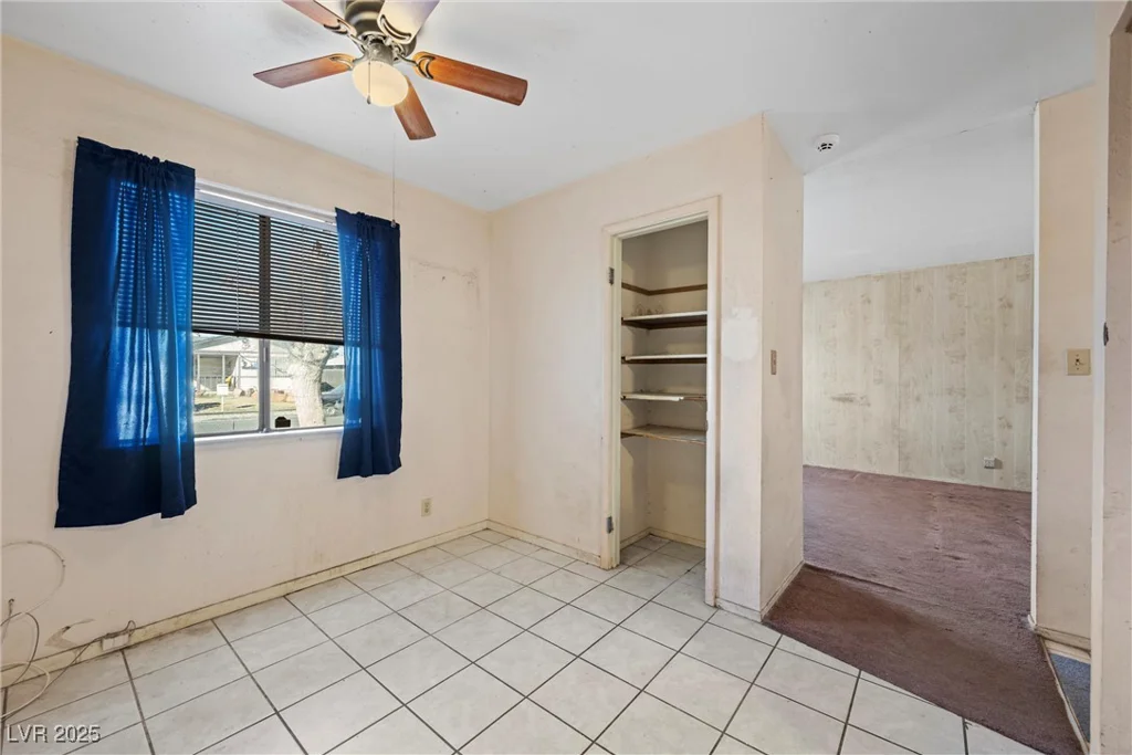 4432 Ash, Las Vegas, NV 89110