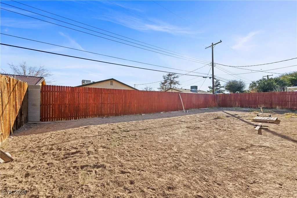 4432 Ash, Las Vegas, NV 89110