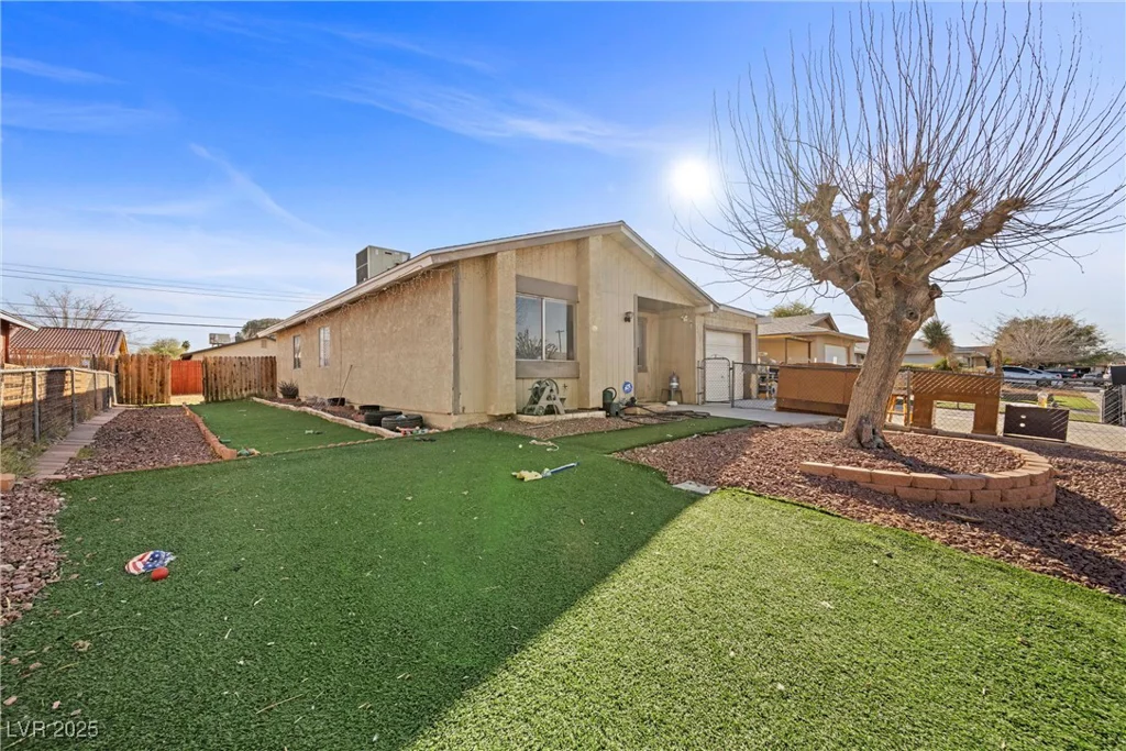4432 Ash, Las Vegas, NV 89110