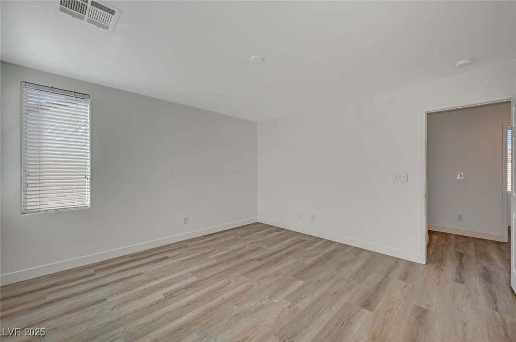 5861 Secret Island, Las Vegas, NV 89139