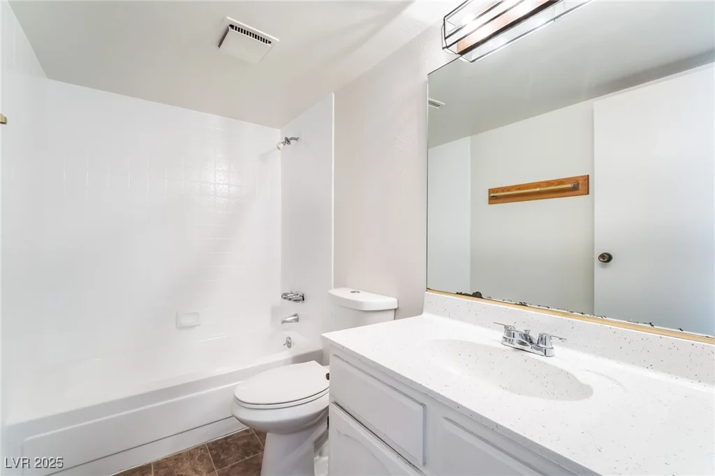 2667 Aracatuba, Las Vegas, NV 89121