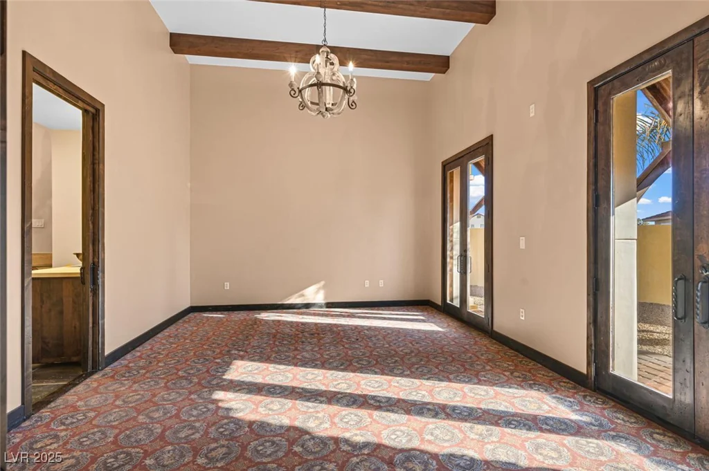 6760 Hinson, Las Vegas, NV 89118