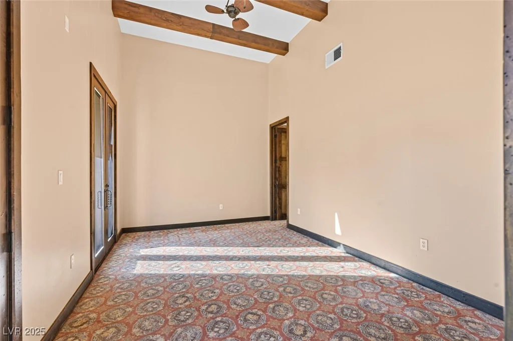 6760 Hinson, Las Vegas, NV 89118