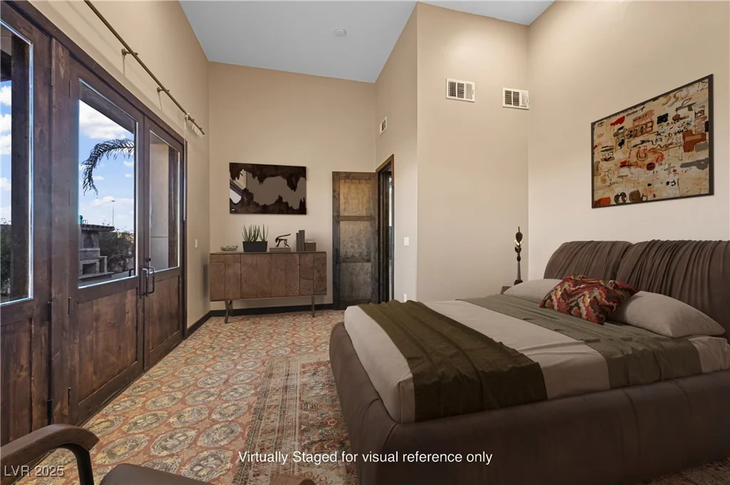 6760 Hinson, Las Vegas, NV 89118