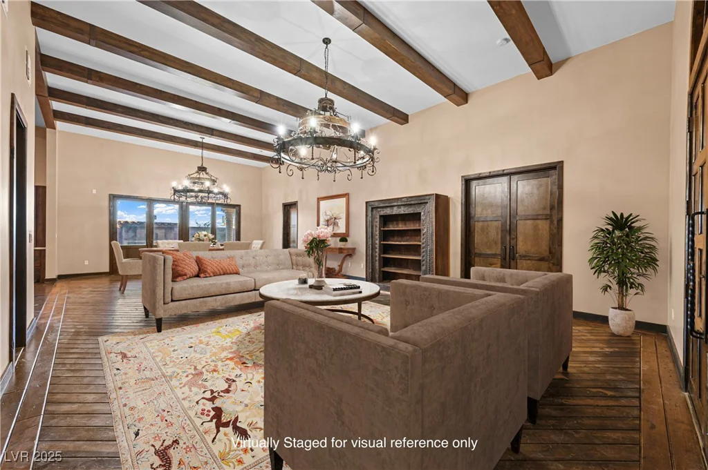 6760 Hinson, Las Vegas, NV 89118