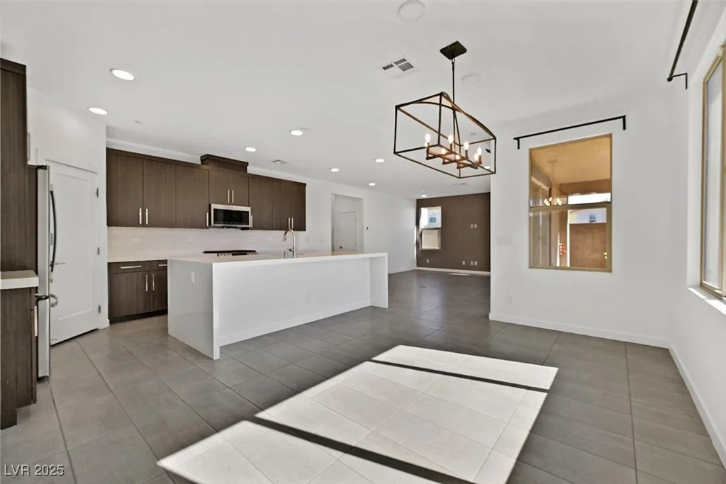 796 Keys View, Las Vegas, NV 89138
