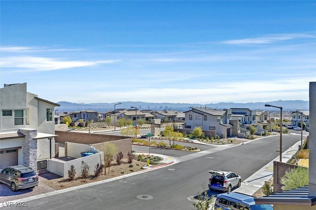 796 Keys View, Las Vegas, NV 89138
