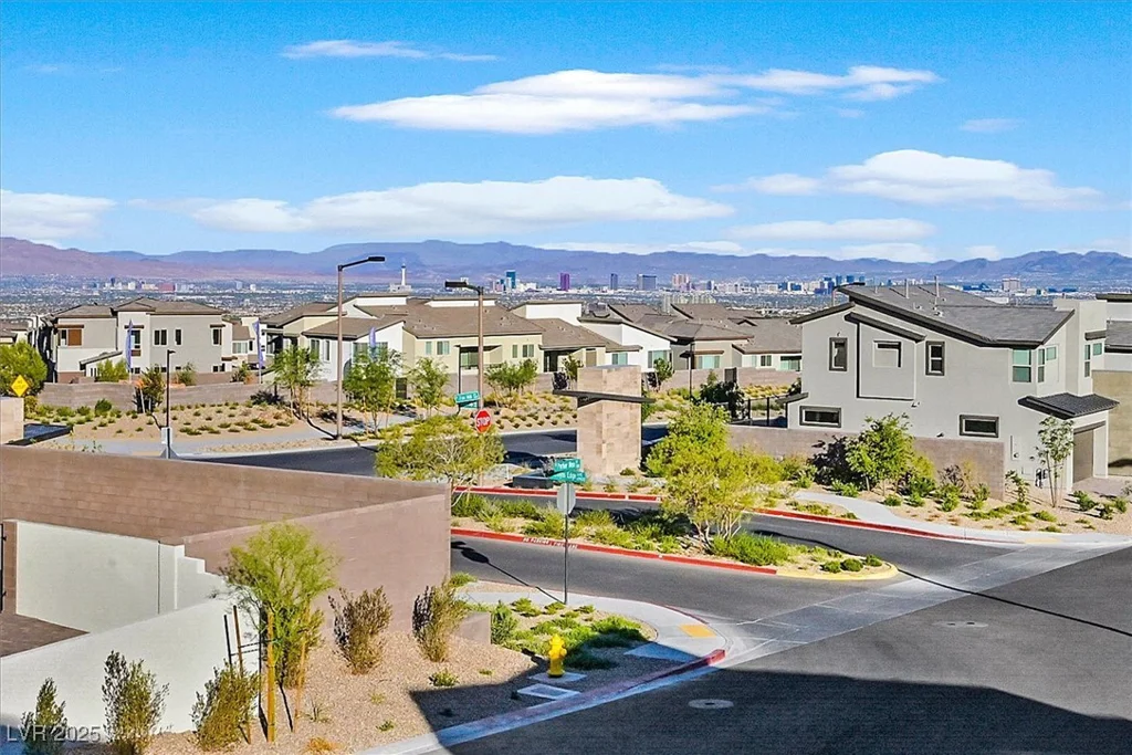 796 Keys View, Las Vegas, NV 89138