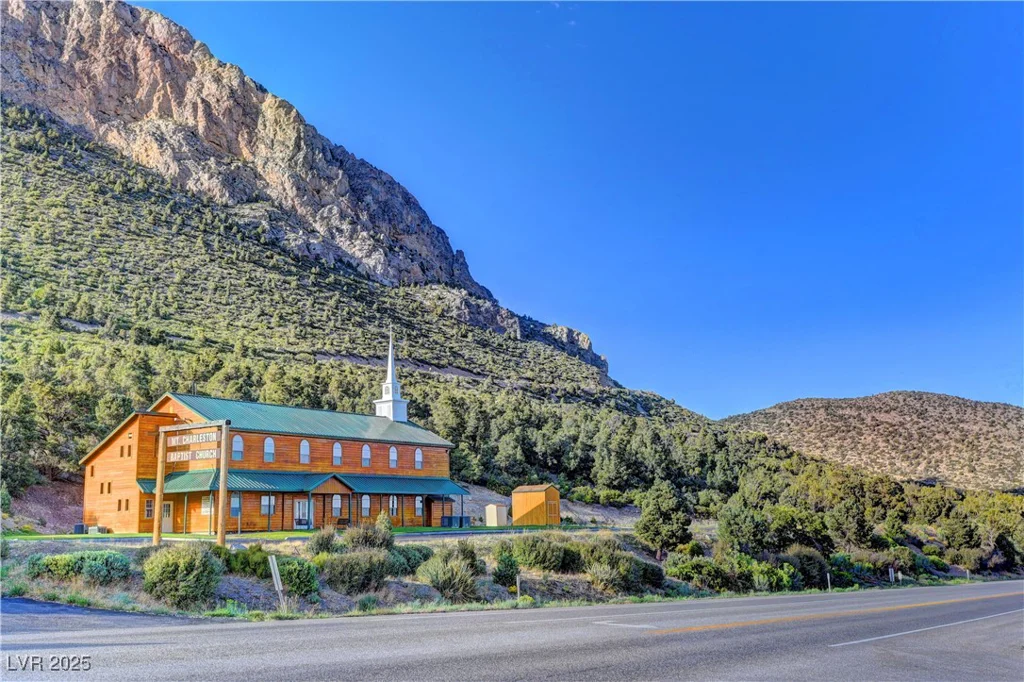 8250 Grand Canyon, Las Vegas, NV 89166