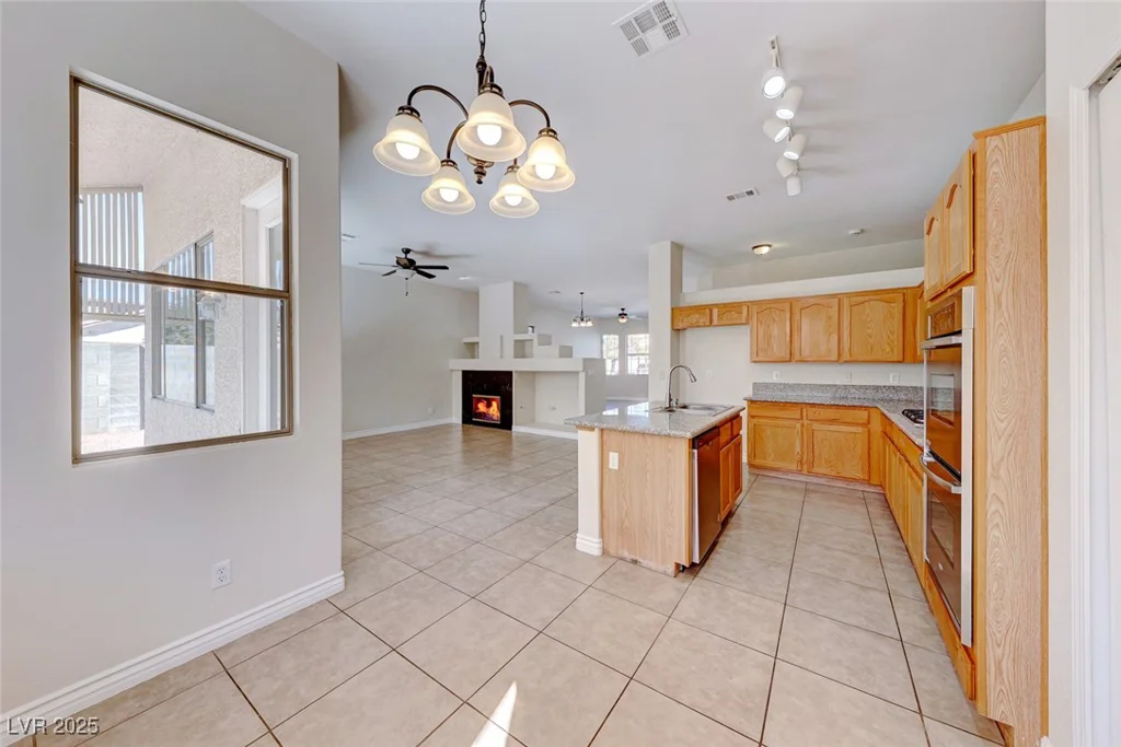 1035 Dodger Blue, Las Vegas, NV 89123
