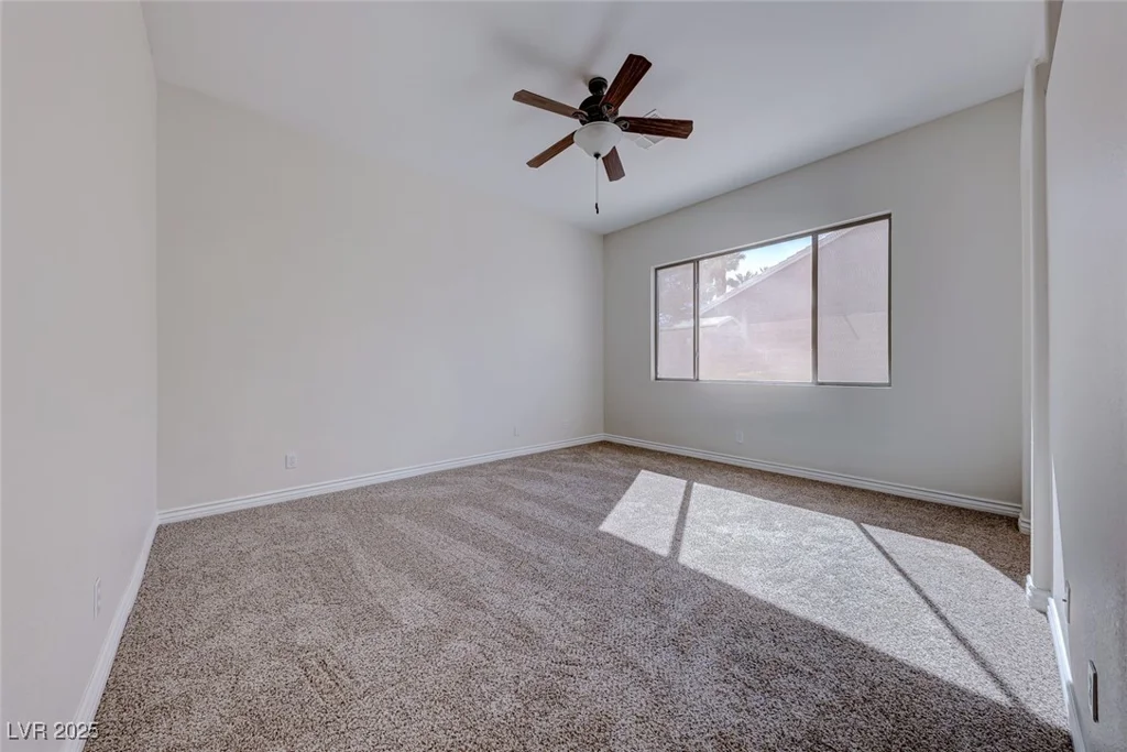 1035 Dodger Blue, Las Vegas, NV 89123