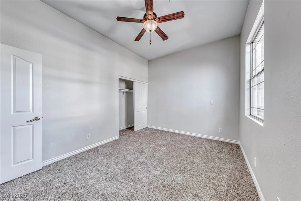 1035 Dodger Blue, Las Vegas, NV 89123