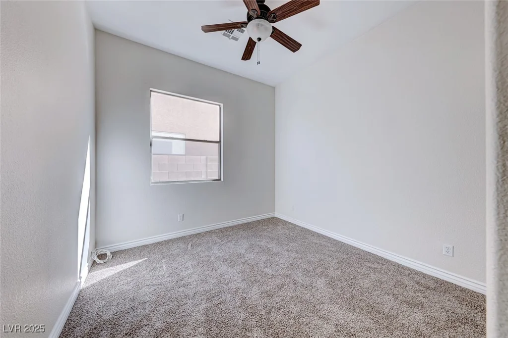 1035 Dodger Blue, Las Vegas, NV 89123