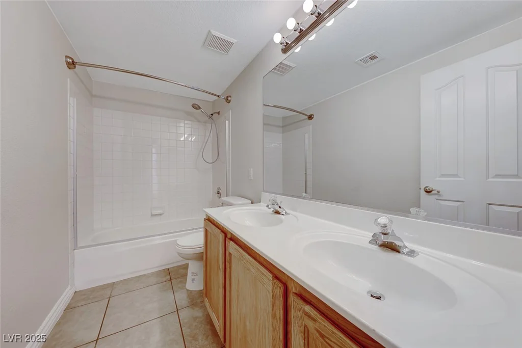1035 Dodger Blue, Las Vegas, NV 89123