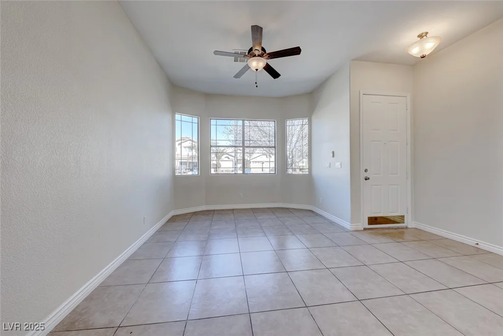 1035 Dodger Blue, Las Vegas, NV 89123