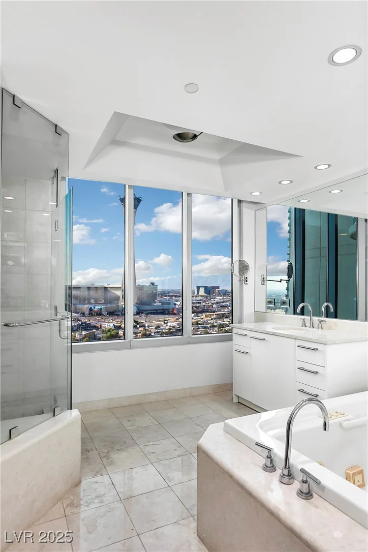 322 Karen, Las Vegas, NV 89109