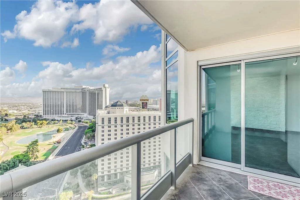 322 Karen, Las Vegas, NV 89109