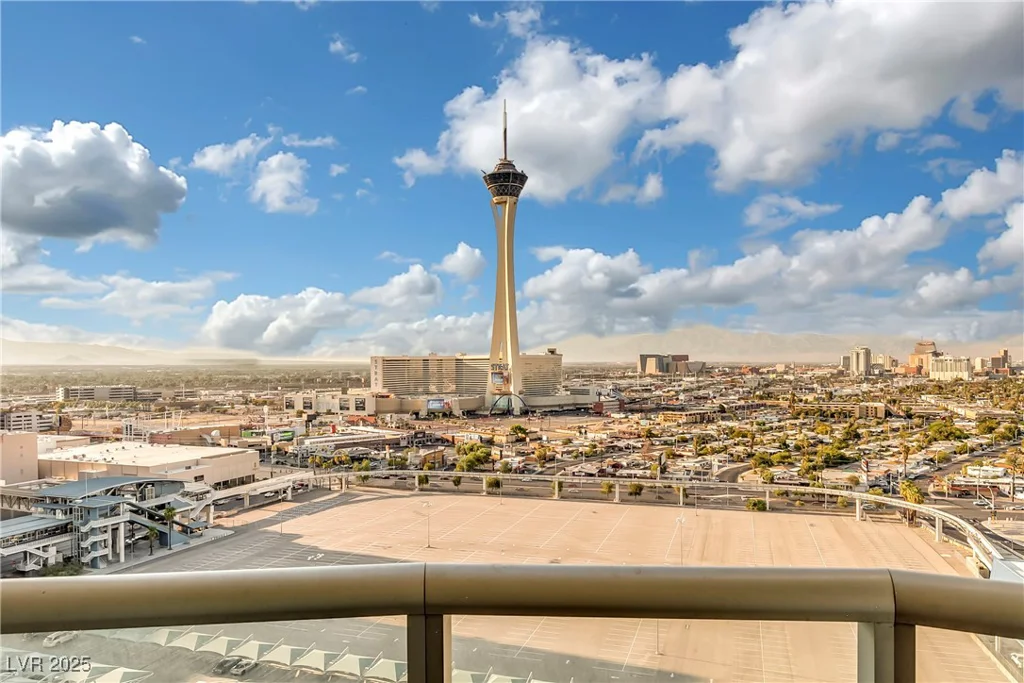322 Karen, Las Vegas, NV 89109
