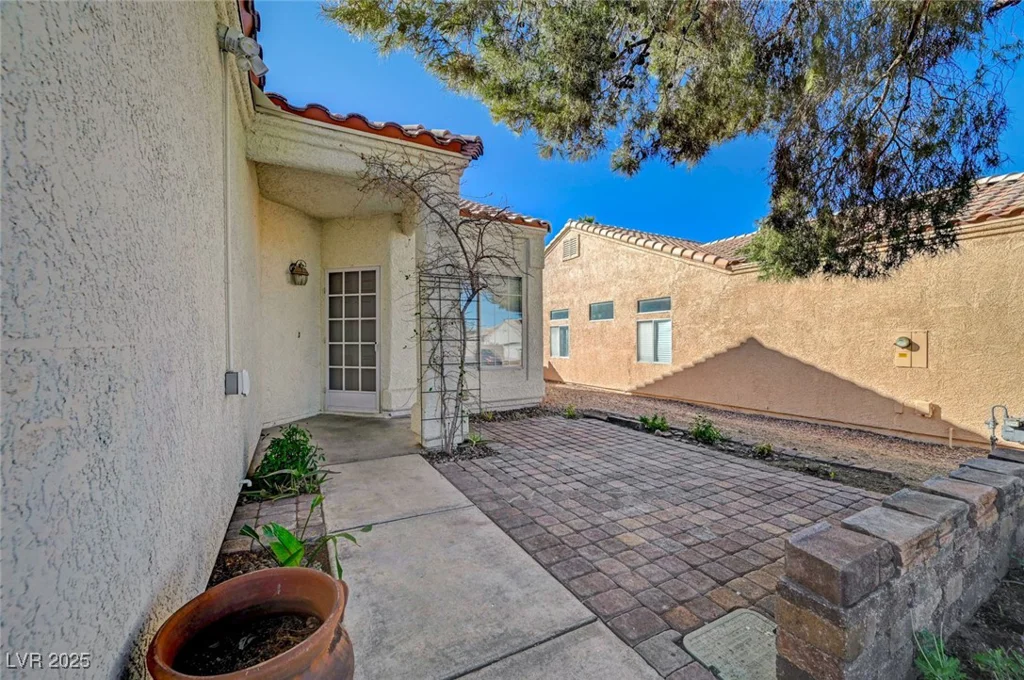 3705 Covewick, North Las Vegas, NV 89032