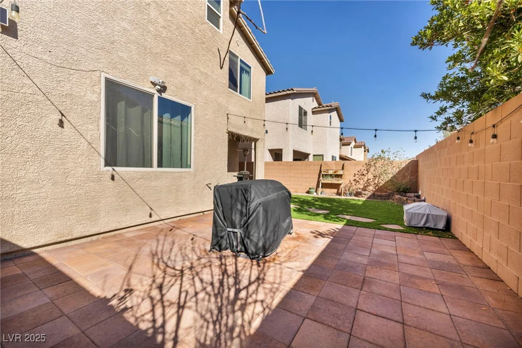 854 Earth Luster, Las Vegas, NV 89178
