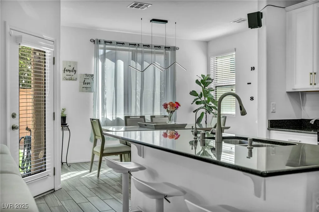 854 Earth Luster, Las Vegas, NV 89178
