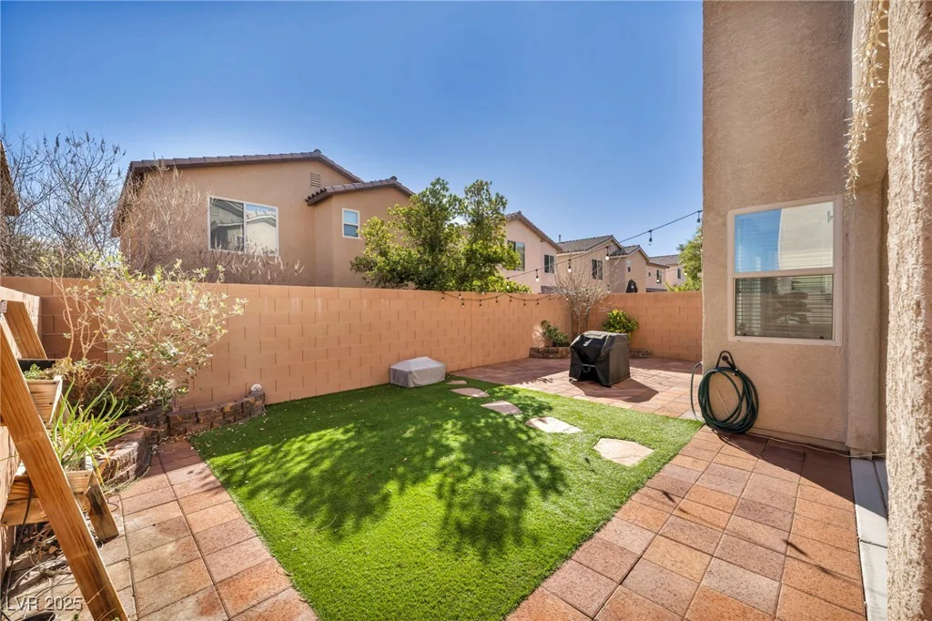 854 Earth Luster, Las Vegas, NV 89178