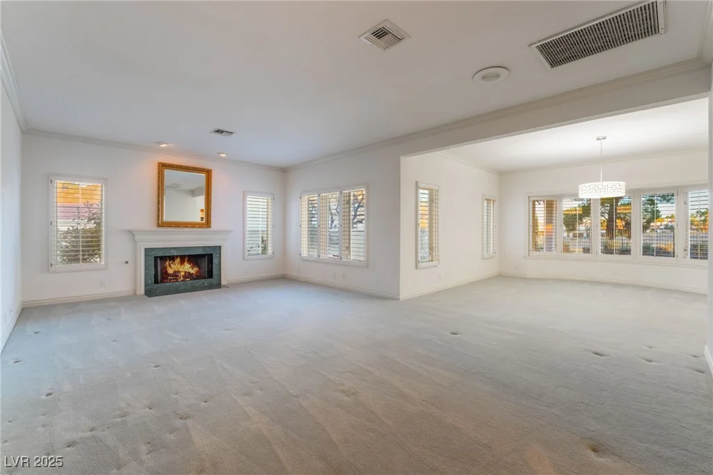 8701 Robinson Ridge, Las Vegas, NV 89117
