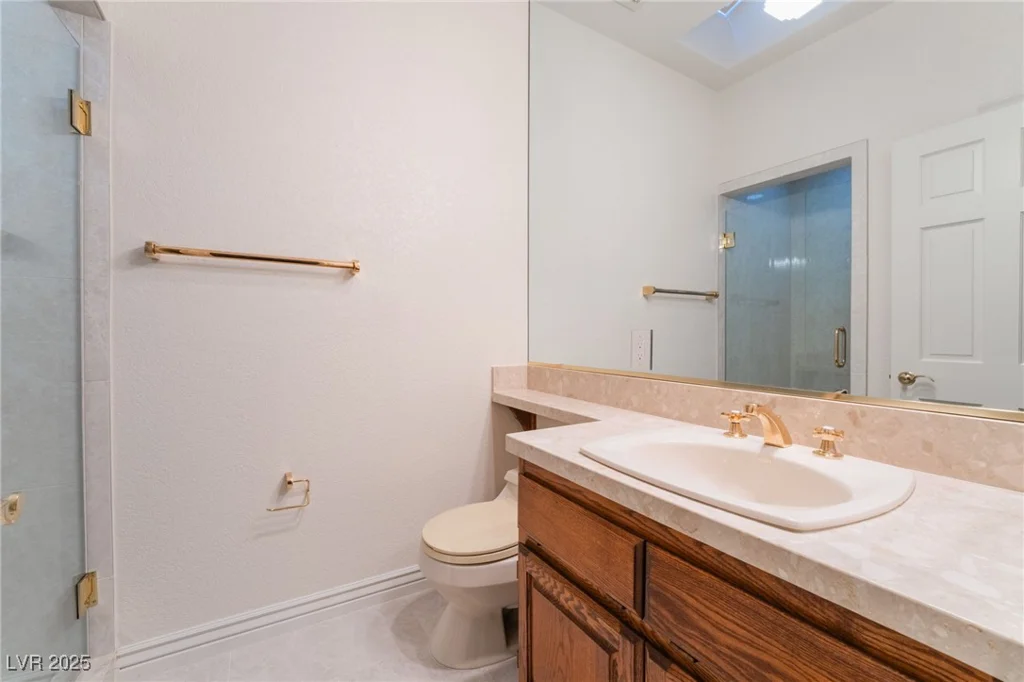 8701 Robinson Ridge, Las Vegas, NV 89117