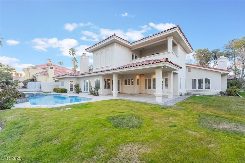 8701 Robinson Ridge, Las Vegas, NV 89117